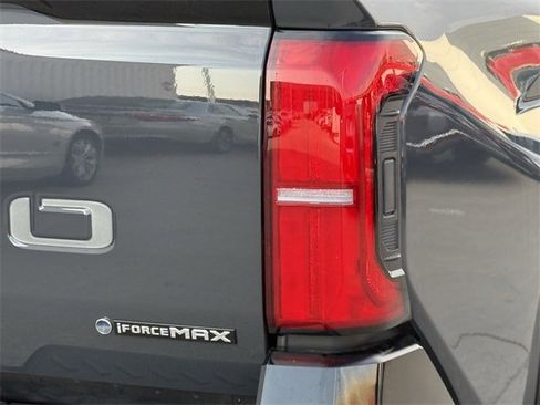 Used 2025 Toyota Tacoma TRD Pro image 6