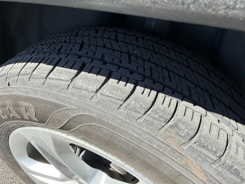 Used 2023 Jeep Compass Latitude w/ Convenience Group image 10