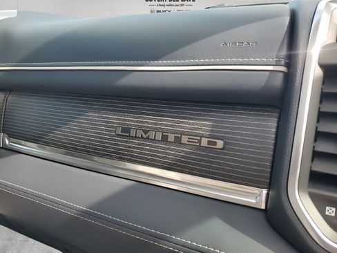 Used 2022 RAM 1500 Limited image 15