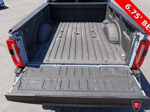 Used 2025 Ford F250 Lariat w/ Lariat Ultimate Package AWD/4WD image 8