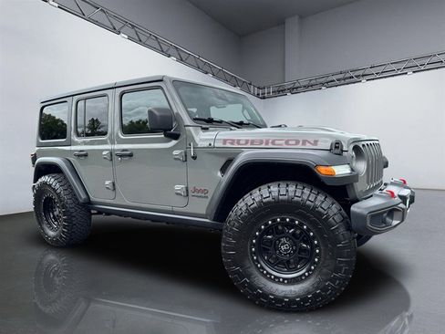 Used 2020 Jeep Wrangler Unlimited Rubicon w/ LED Lighting Group AWD/4WD image 27