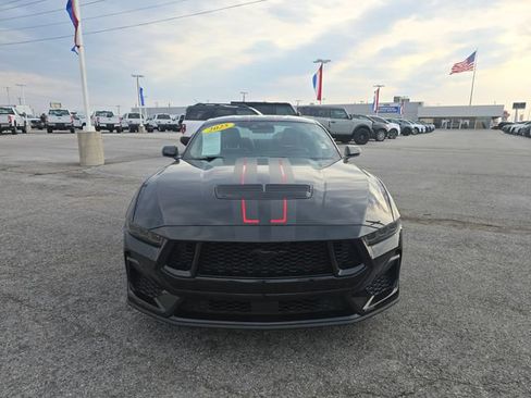 Used 2025 Ford Mustang GT Premium RWD image 10