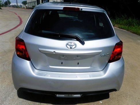 Used 2015 Toyota Yaris L FWD image 16