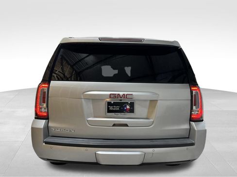 Used 2017 GMC Yukon SLE w/ SLE Value Package RWD image 6