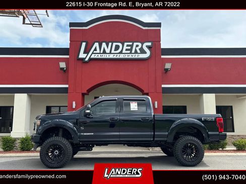 Used 2022 Ford F250 Lariat w/ Black Appearance Package AWD/4WD image 1