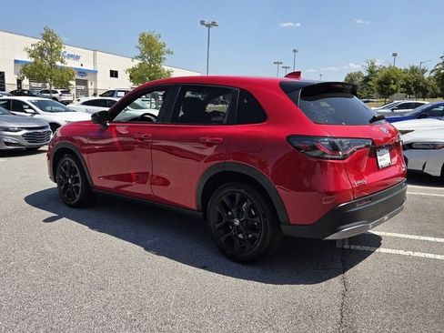 Certified 2024 Honda HR-V Sport image 6
