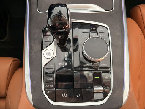 Certified 2022 BMW X7 xDrive40i w/ Premium Package image 35