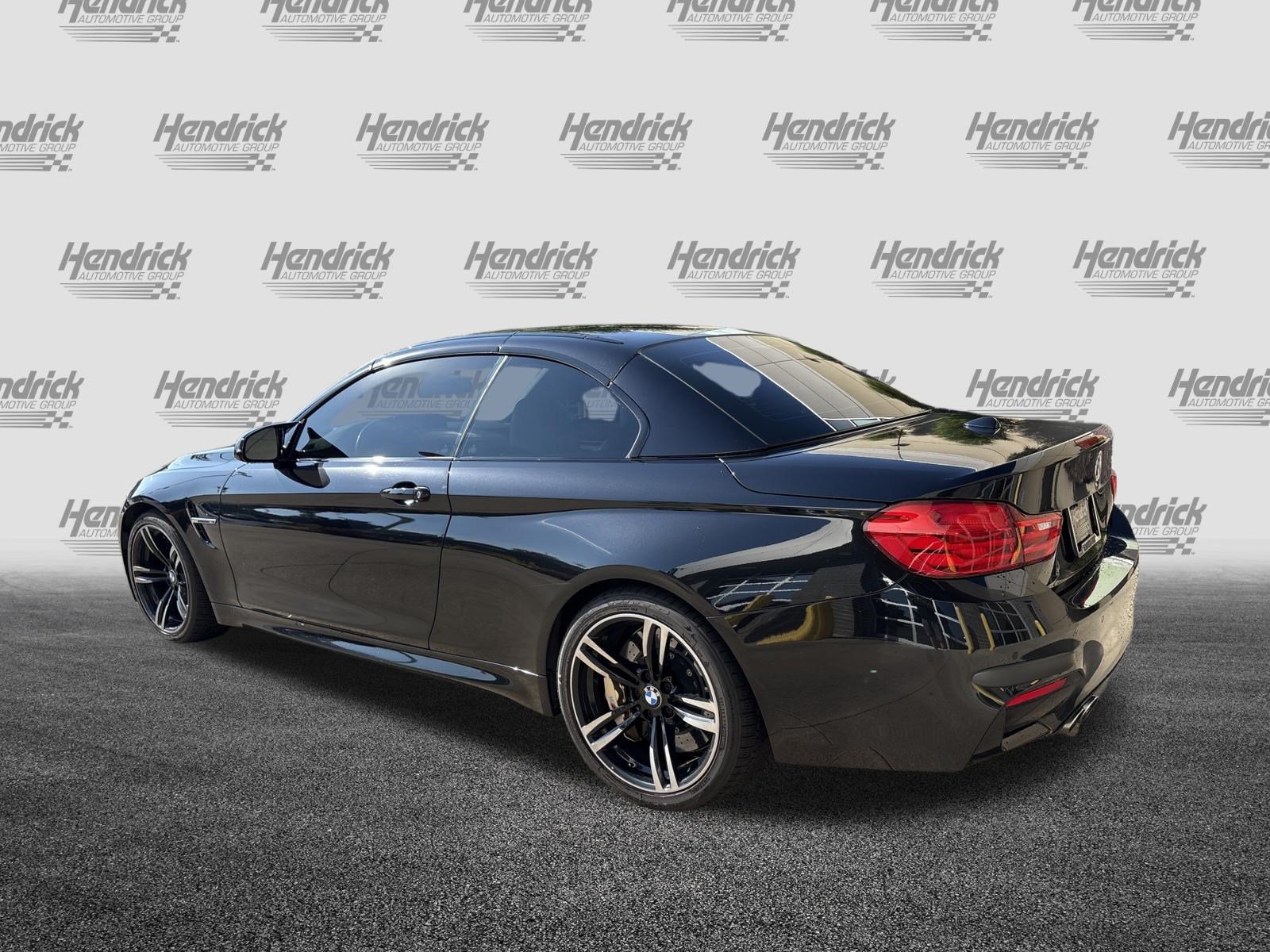Used 2015 BMW M4 Convertible RWD image 8
