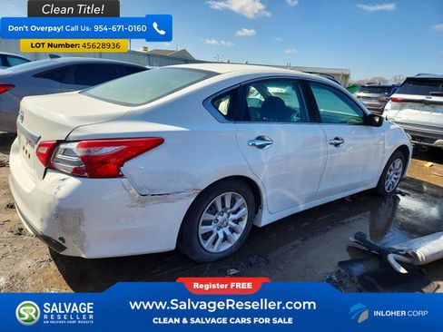 Used 2016 Nissan Altima 2.5 S w/ Power Driver Seat Package image 4
