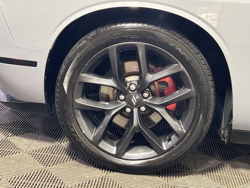 Used 2021 Dodge Challenger SXT w/ Plus Package image 12