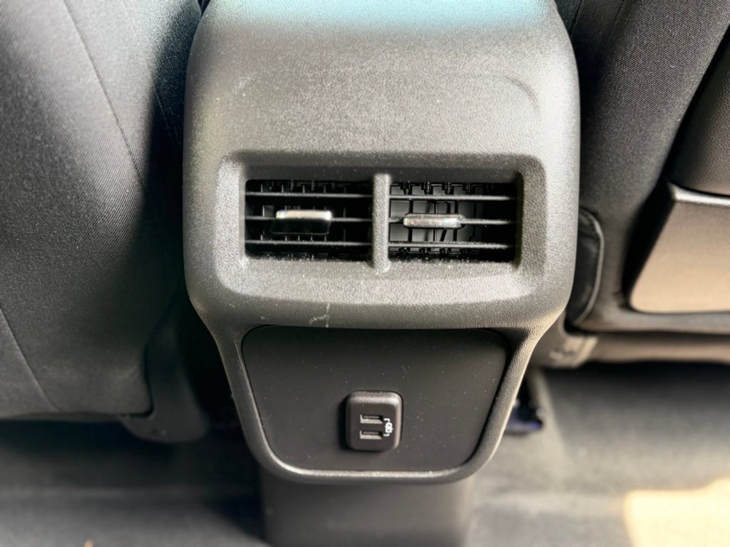 Used 2023 GMC Terrain SLE w/ Driver Convenience Package AWD/4WD image 45