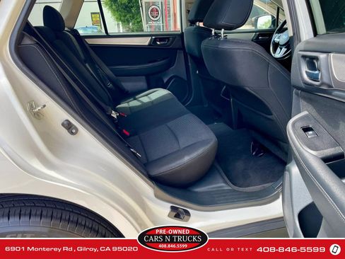 Used 2015 Subaru Outback 2.5i Premium AWD/4WD image 12