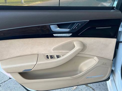 Used 2016 Audi A8 L 4.0T image 15