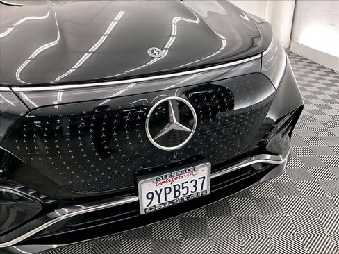 Used 2026 Mercedes-Benz EQS 400 4MATIC SUV image 29