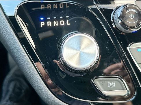 New 2026 Chrysler Pacifica Select w/ S Appearance Package image 22