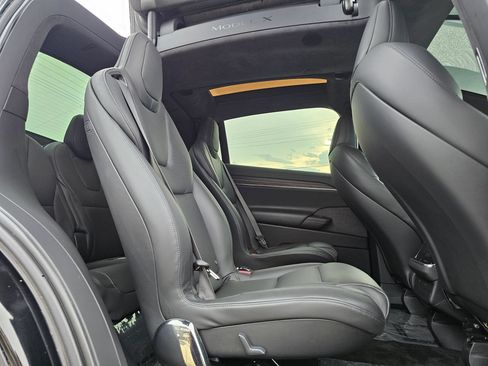 Used 2023 Tesla Model X AWD/4WD image 26