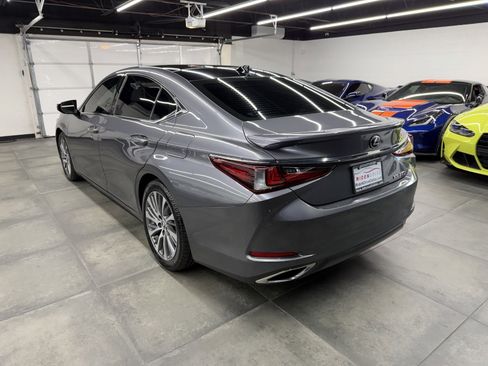 Used 2021 Lexus ES 350 w/ Premium Package image 4