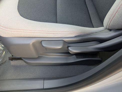 Used 2019 Chevrolet Bolt LT image 22