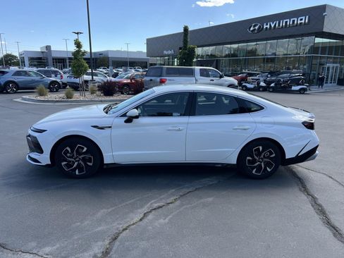 Used 2024 Hyundai Sonata SEL FWD image 12