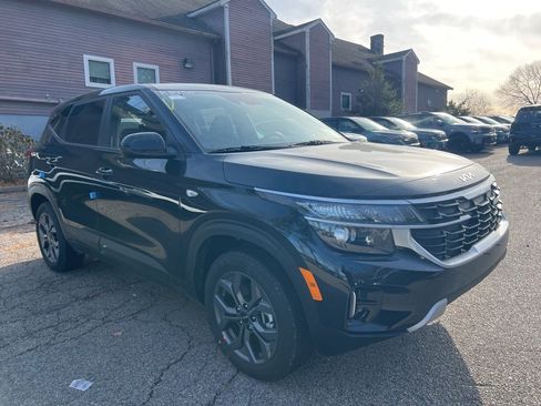 New 2026 Kia Seltos LX image 5