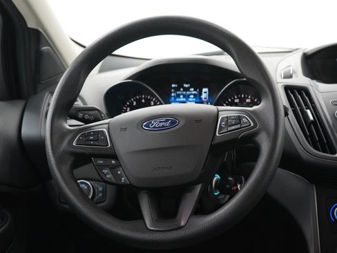 Used 2018 Ford Escape SE w/ Ford Safe & Smart Package AWD/4WD image 16