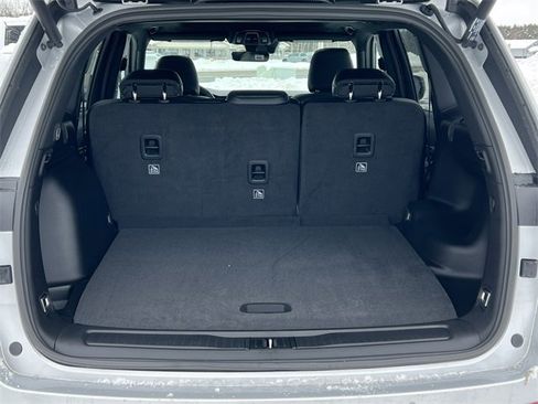 New 2026 Jeep Grand Cherokee Altitude image 33