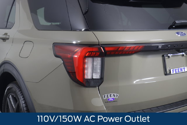 New 2026 Ford Explorer ST-Line w/ ST-Line Street Pack AWD/4WD image 19