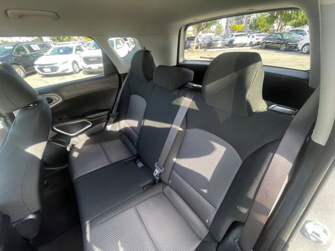 Used 2025 Kia Soul LX w/ LX Technology Package image 33