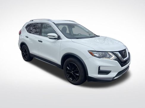 Used 2020 Nissan Rogue SV image 7