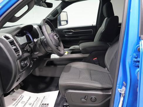 Used 2025 RAM 1500 Big Horn AWD/4WD image 11