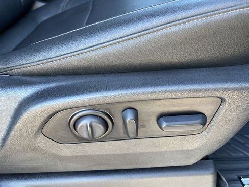 Used 2022 Chevrolet Silverado 2500 LTZ w/ LTZ Plus Package image 39