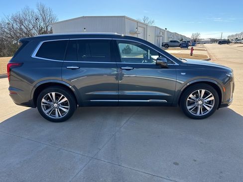 Used 2020 Cadillac XT6 Premium Luxury image 6
