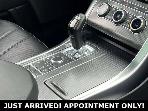 Used 2017 Land Rover Range Rover Sport HSE Dynamic image 34