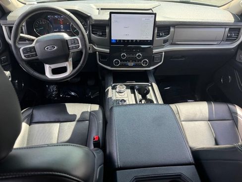 Used 2024 Ford Expedition Max XLT AWD/4WD image 18