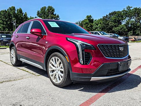 Used 2019 Cadillac XT4 Premium Luxury AWD/4WD image 1
