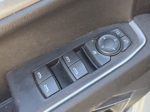 Certified 2022 Chevrolet Silverado 1500 RST AWD/4WD image 29