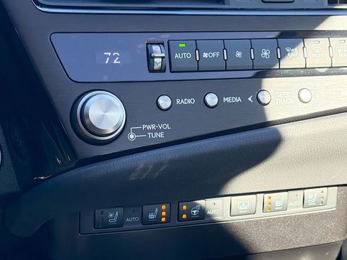 Used 2023 Lexus ES 350 w/ Premium Package image 33