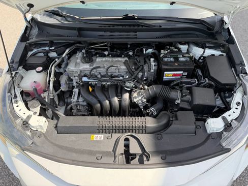 Used 2020 Toyota Corolla LE FWD image 23