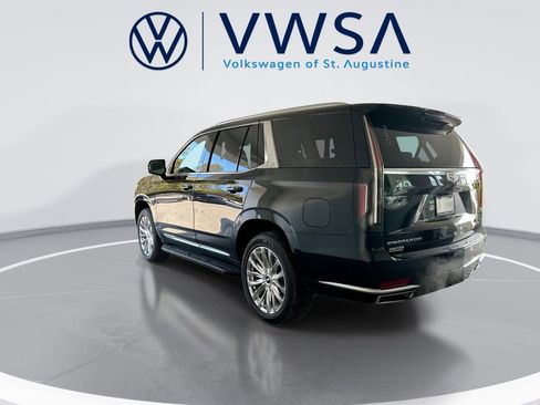 Used 2024 Cadillac Escalade Premium Luxury image 6