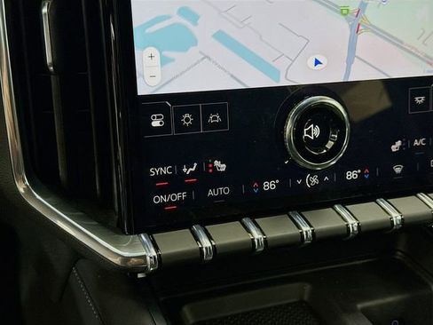 Used 2025 GMC Acadia Elevation image 18