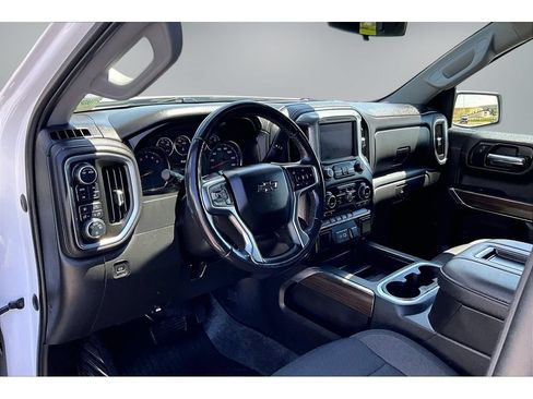 Used 2021 Chevrolet Silverado 1500 LT Trail Boss AWD/4WD image 15