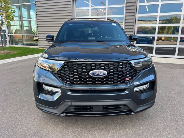 Used 2024 Ford Explorer ST w/ Equipment Group 401A AWD/4WD image 2