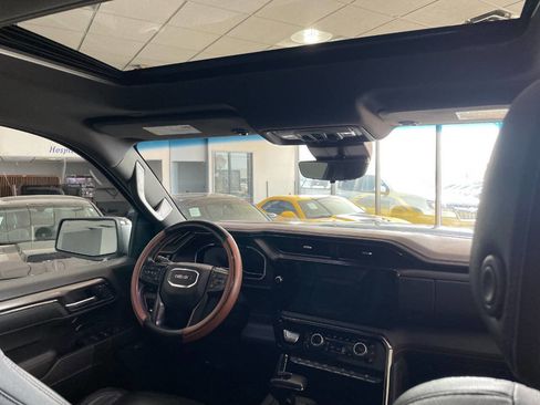 Used 2022 GMC Sierra 1500 AT4 w/ AT4 Premium Package image 31