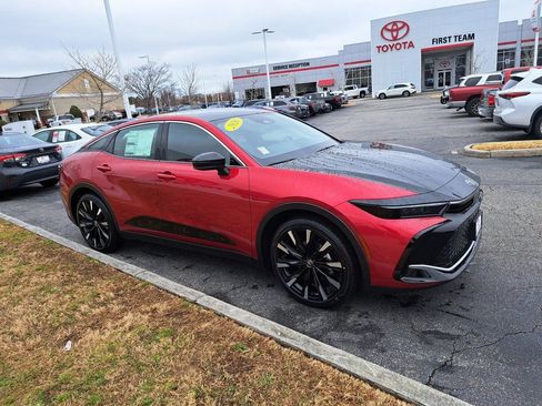 New 2026 Toyota Crown Platinum image 5