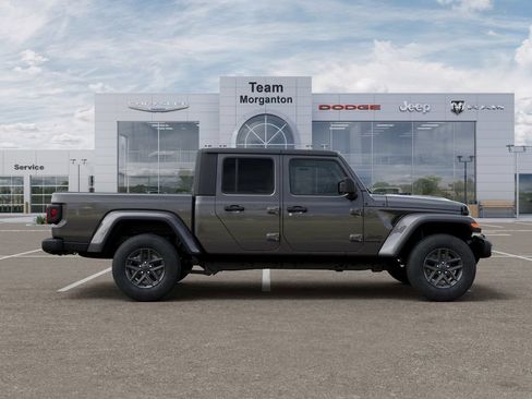 New 2025 Jeep Gladiator Sport AWD/4WD image 21