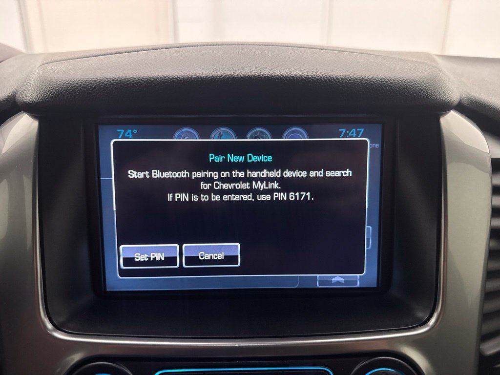 Used 2019 Chevrolet Suburban LT w/ LT Signature Package AWD/4WD image 35