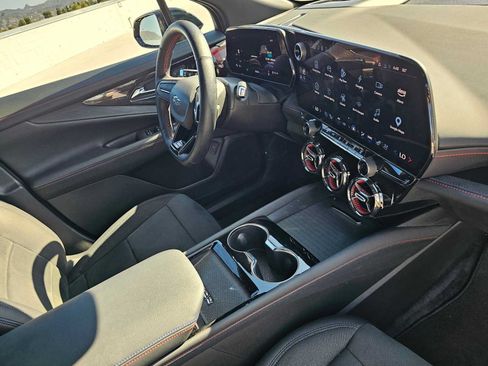 Used 2024 Chevrolet Blazer EV RS AWD/4WD image 11