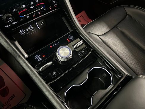 Used 2023 Jeep Grand Cherokee Overland image 46