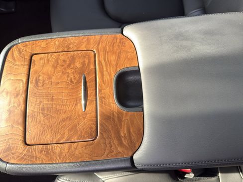 Certified 2024 Nissan Armada SL w/ Captain's Chairs Package image 33