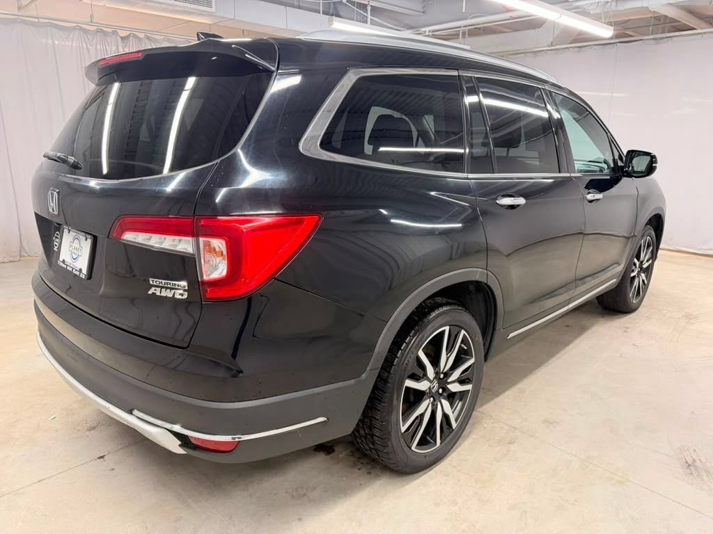 Used 2020 Honda Pilot Touring image 12
